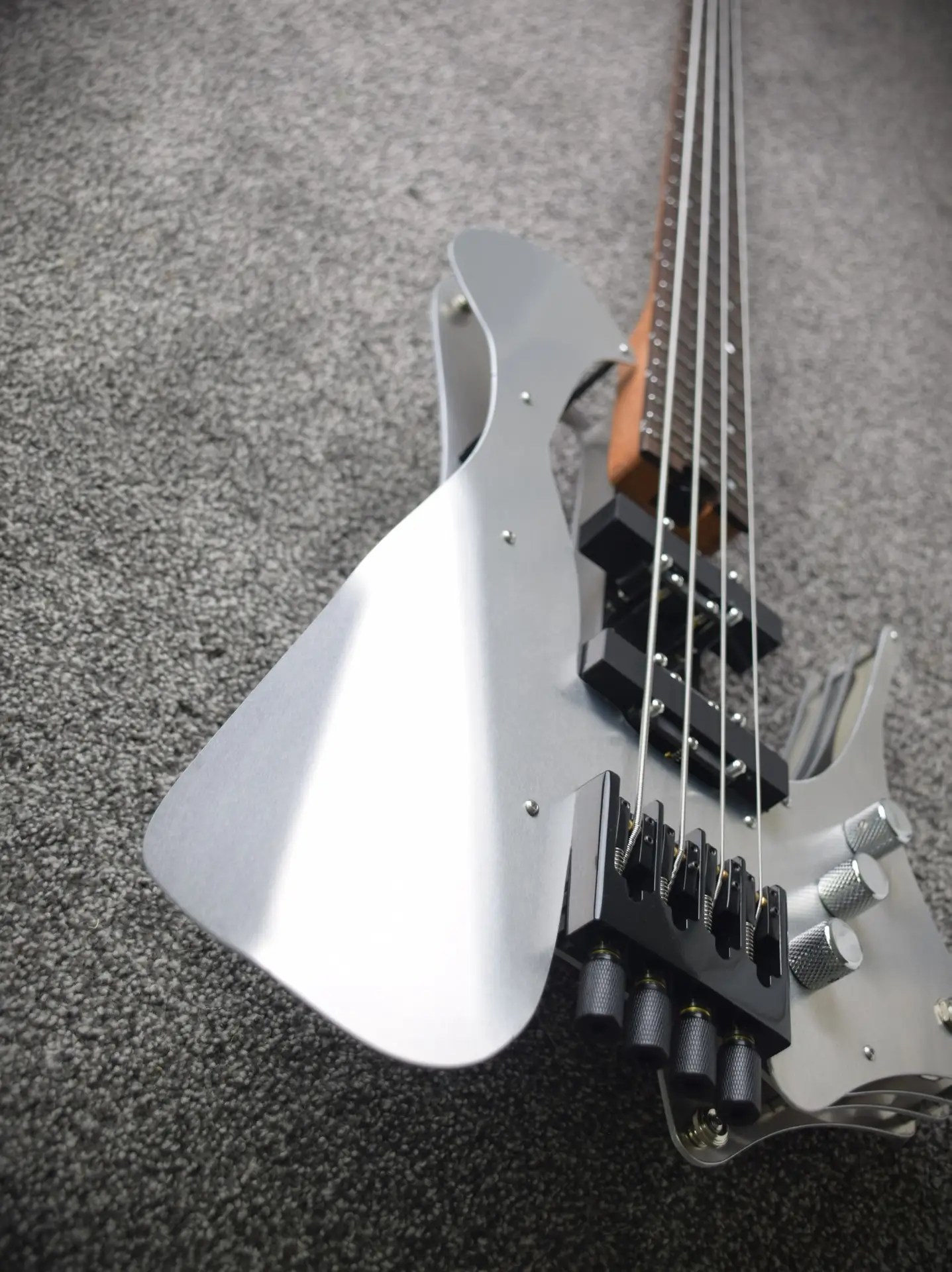 Pearson Omega 4 Standard Bass - Raw Aluminum - Image 5