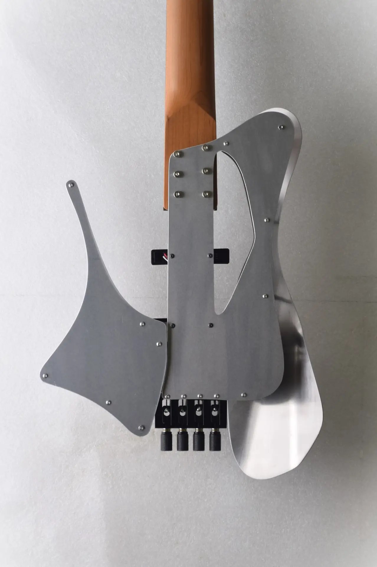 Pearson Omega 4 Standard Bass - Raw Aluminum - Image 6