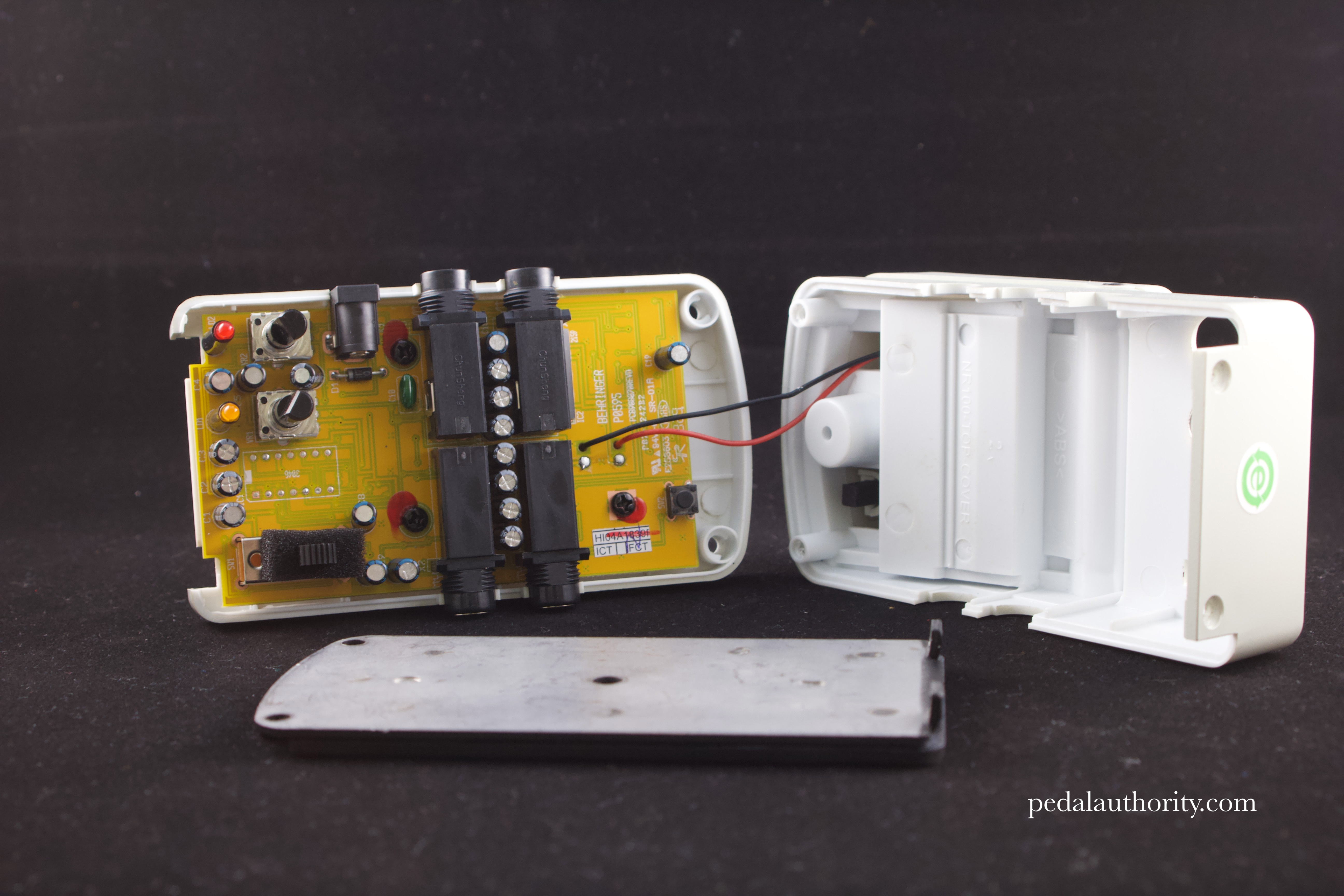 Review: Behringer NR300 Noise Reducer - Pedal Authority