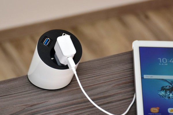 Simak Pentingnya Memilih Charger HP dengan Watt Yang Sesuai!