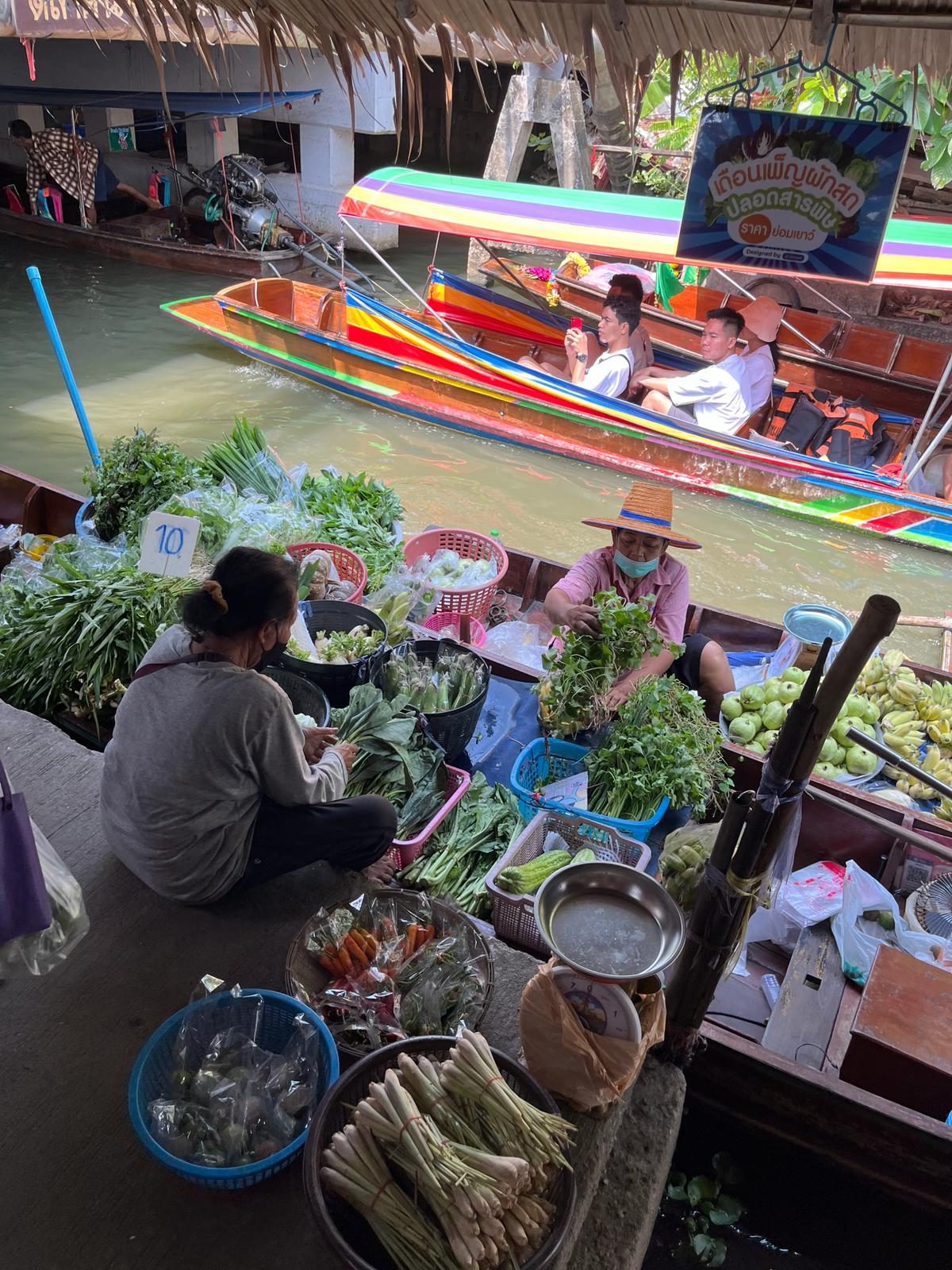 Explore Bangkok: A Traveler’s Guide