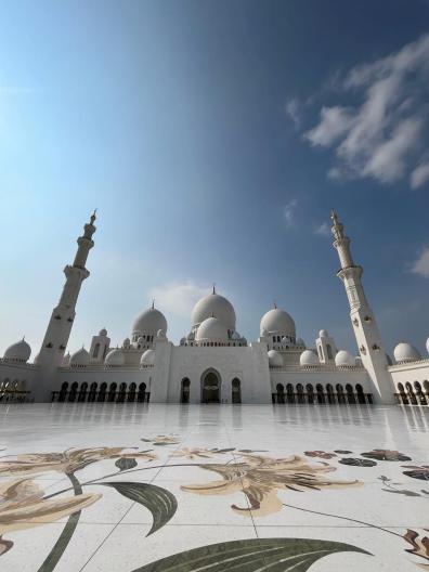 Sheikh Zayed Grand Mosque Center Abu Dhabi