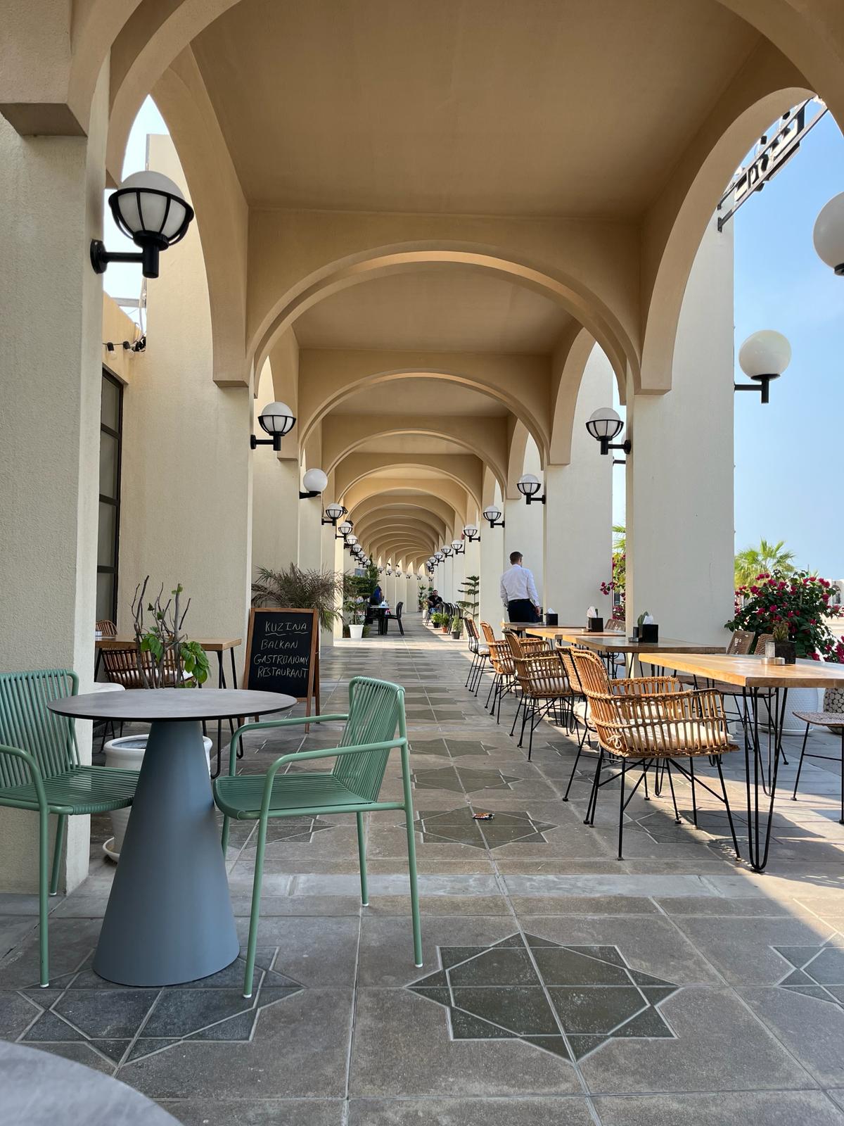 The al fresco dining at the cute restaurants of Al Mina Abu Dhabi