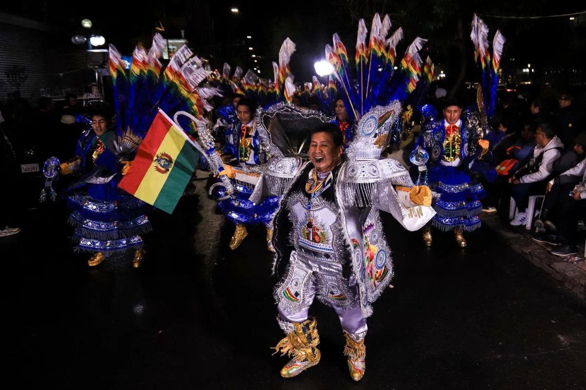 Bailarines de morenada en la entrada folklórica del Gran Poder, La Paz