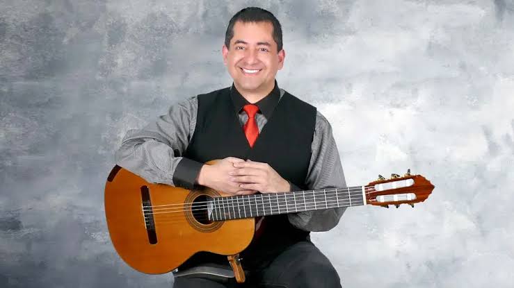 El guitarrista boliviano Marcos Puña