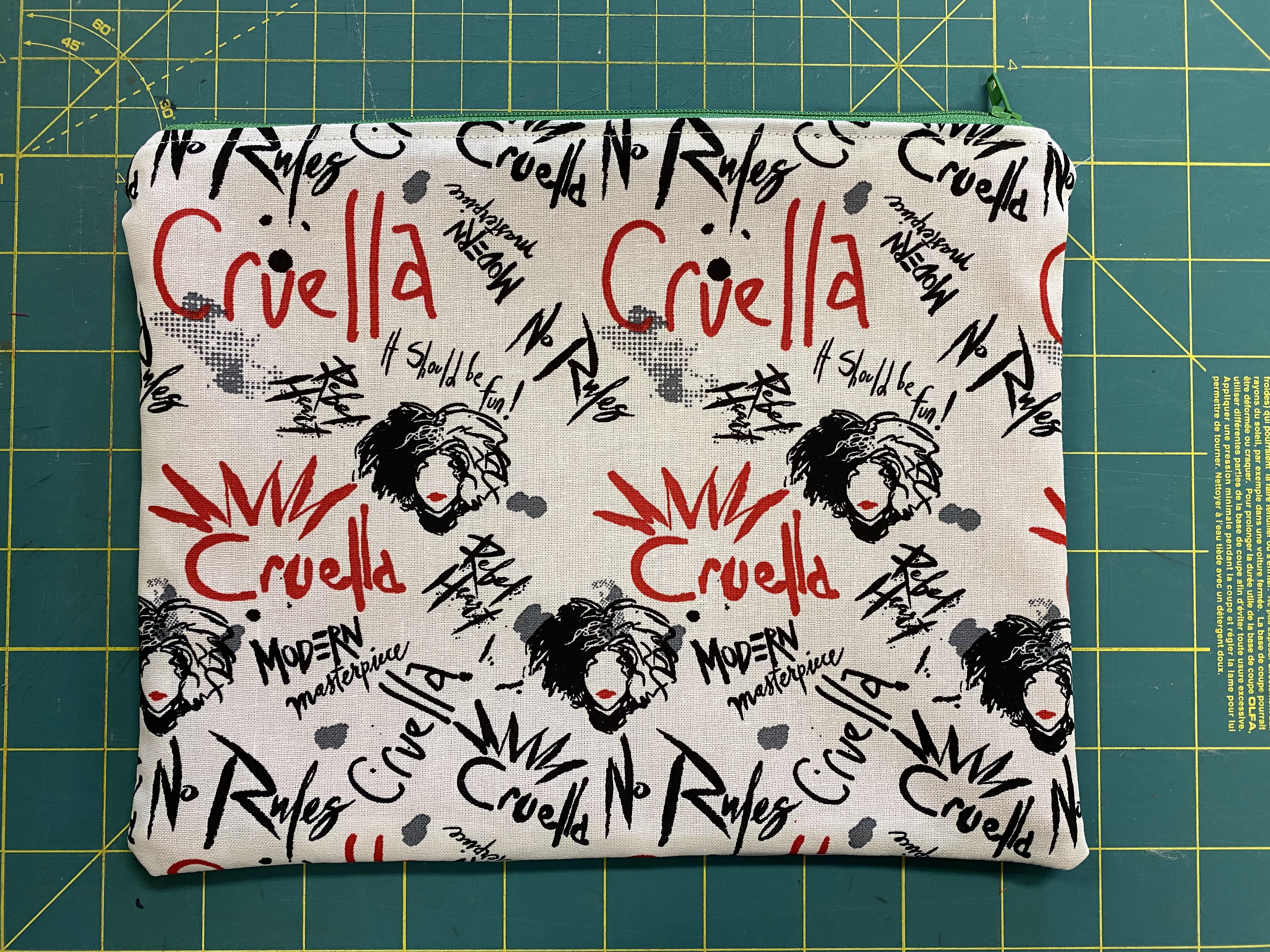 Cruella Zippered Pouch