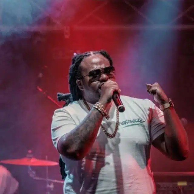 Ken J – Différent