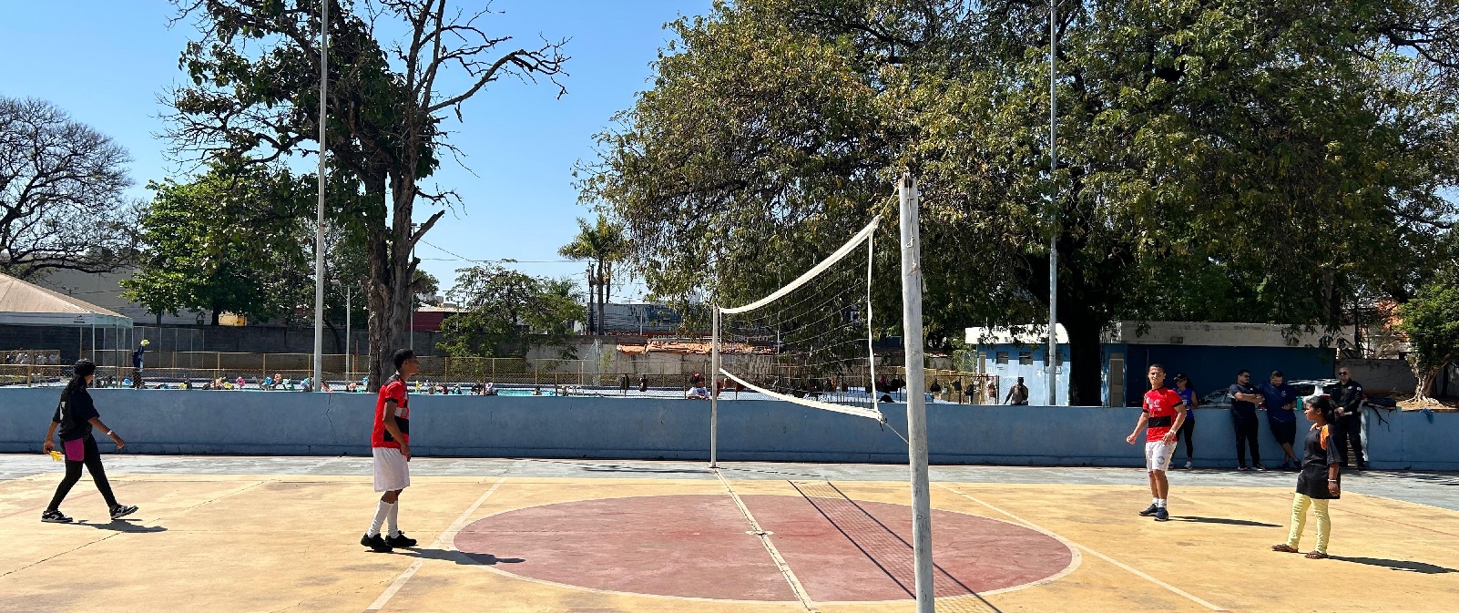 Montes Claros realiza Olimpíadas da Juventude com atividades esportivas e integração