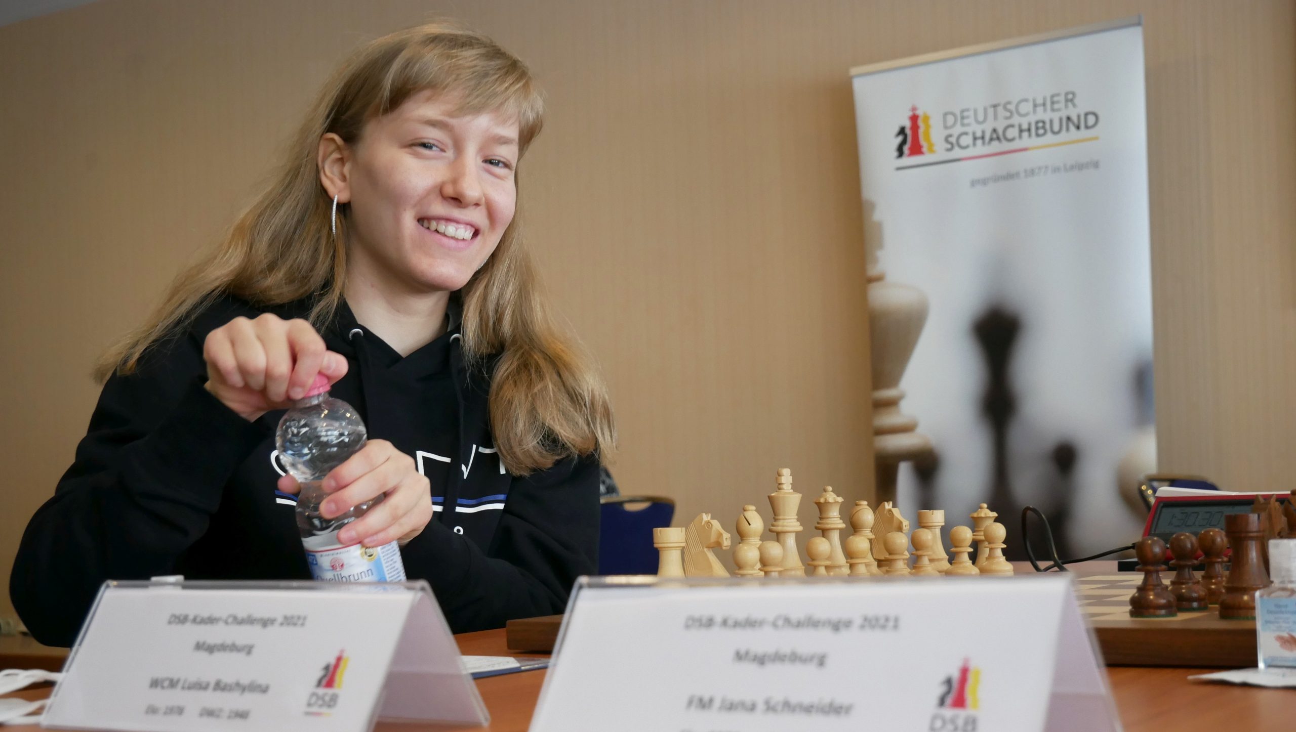 Entdeckung Bashylina und die Baden-Baden-Berliner Achse