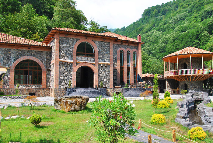 Человек, в то время как по итогам 2015 года в республику приехало … Odnodnevnaya Ekskursiya V Gornuyu Adzhariyu Tury Po Gruzii