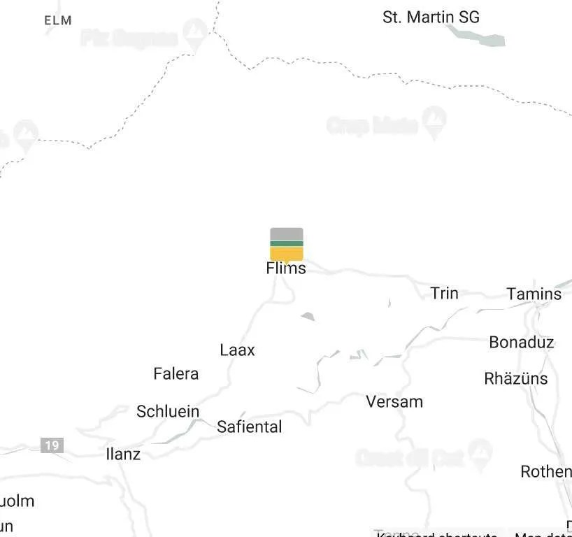 Autumn walk in flims, from lake cauma to lake cresta