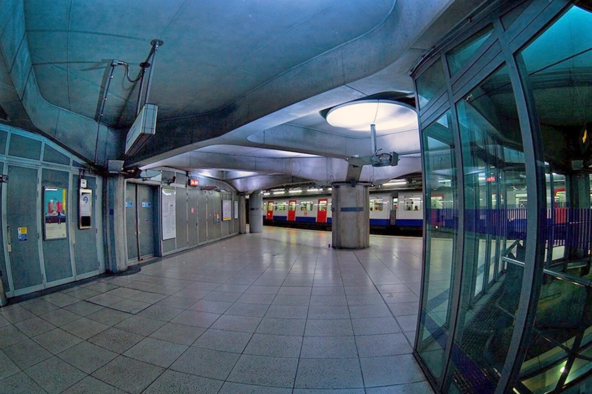 Curvilinear Perspective architectural example