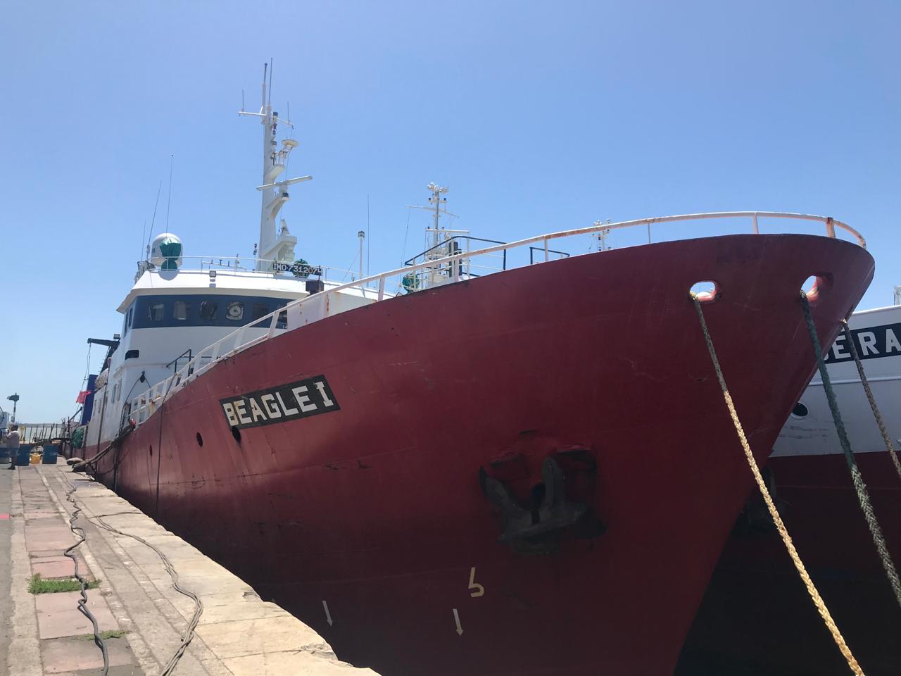 noticiaspuertosantacruz.com.ar - Imagen extraida de: https://pescare.com.ar/acuerdo-entre-simape-y-baldino-busca-sostener-la-actividad-y-el-empleo-ante-la-crisis-pesquera/