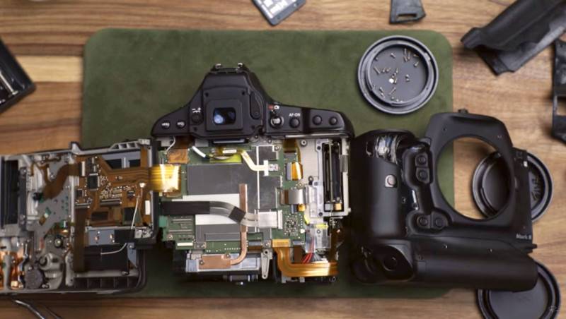 Blindly Taking Apart a $6,000 Camera to See What’s Inside – Joanne Maly
