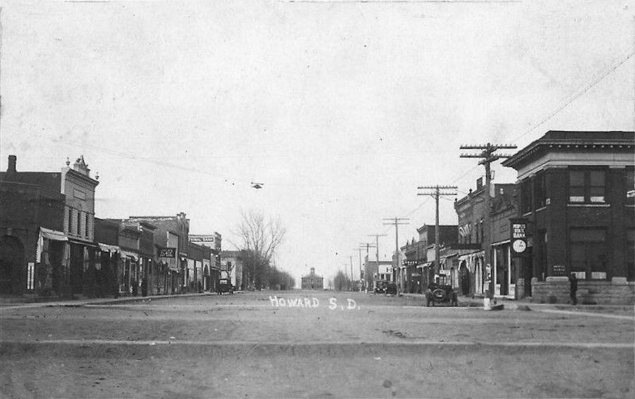 South Dakota Old Main Street Postcards Peter D.
