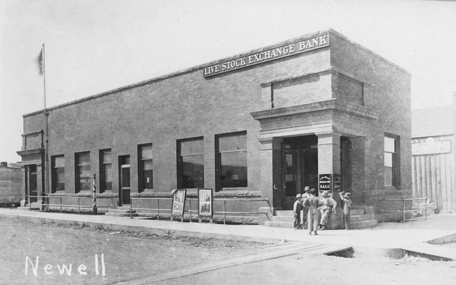 South Dakota Old Main Street Postcards Peter D.
