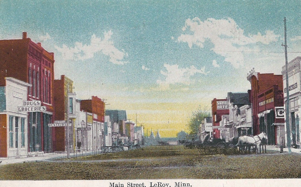 Old Main Street Postcard Views of Minnesota Cities and Towns