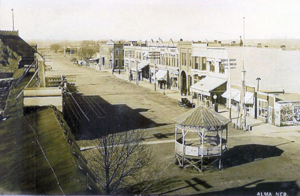 Nebraska Alma Postcards Peter D.