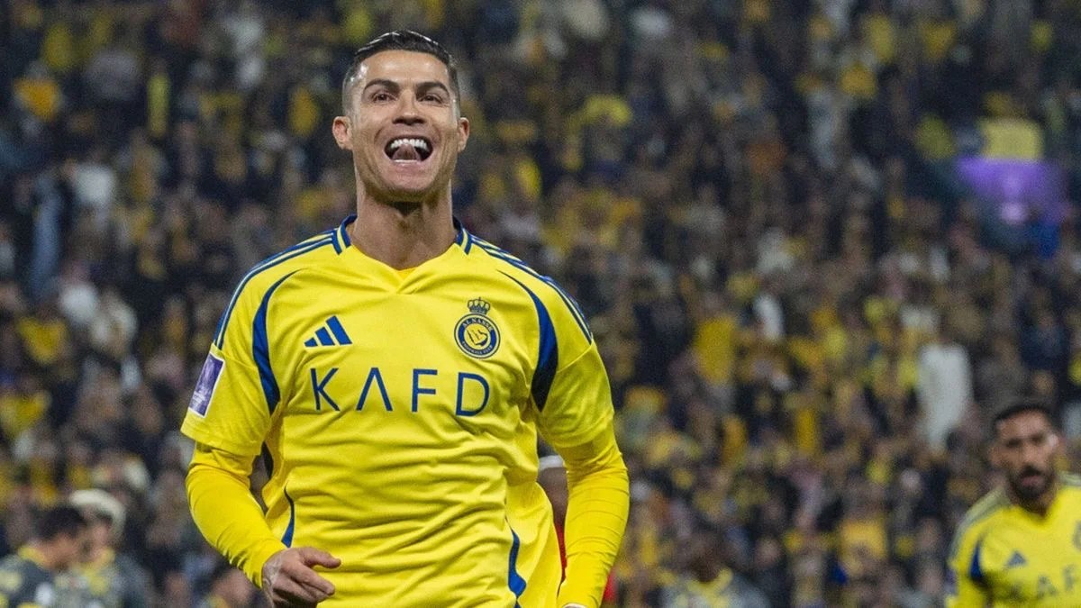 Ronaldo à AL-Nassr : un salaire de  400 millions d&rsquo;euros