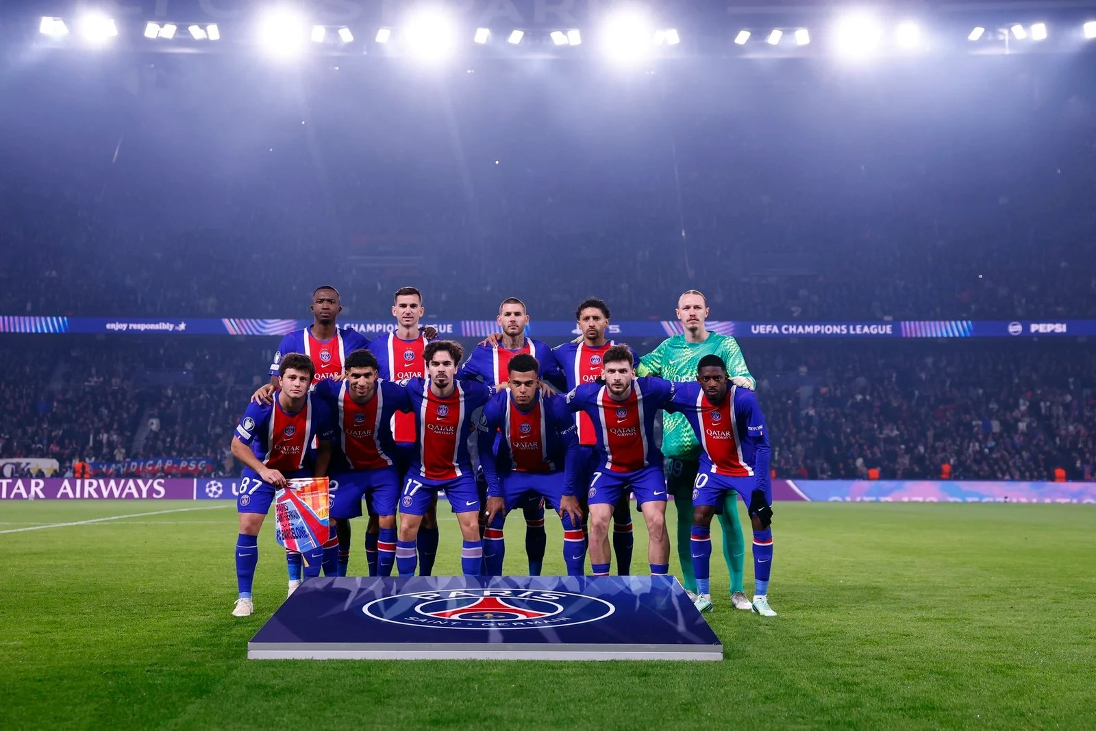 Ligue des champions : le PSG frappe fort contre le Barça, une soirée folle en buts