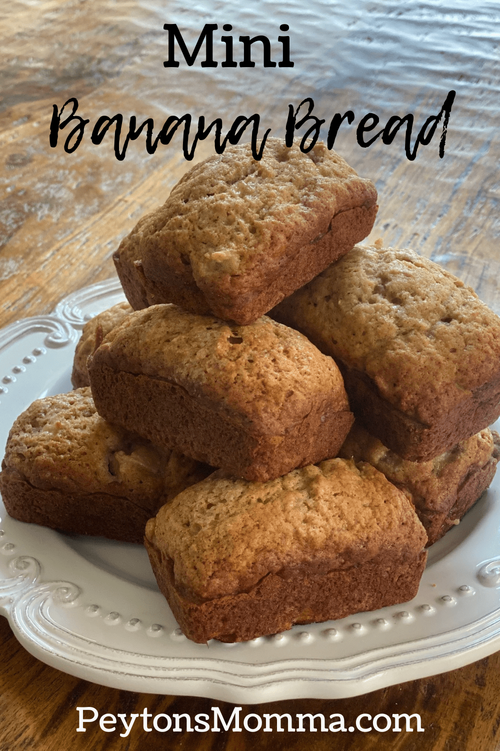 Banana Bread Mini Loaves - A Night Owl Blog