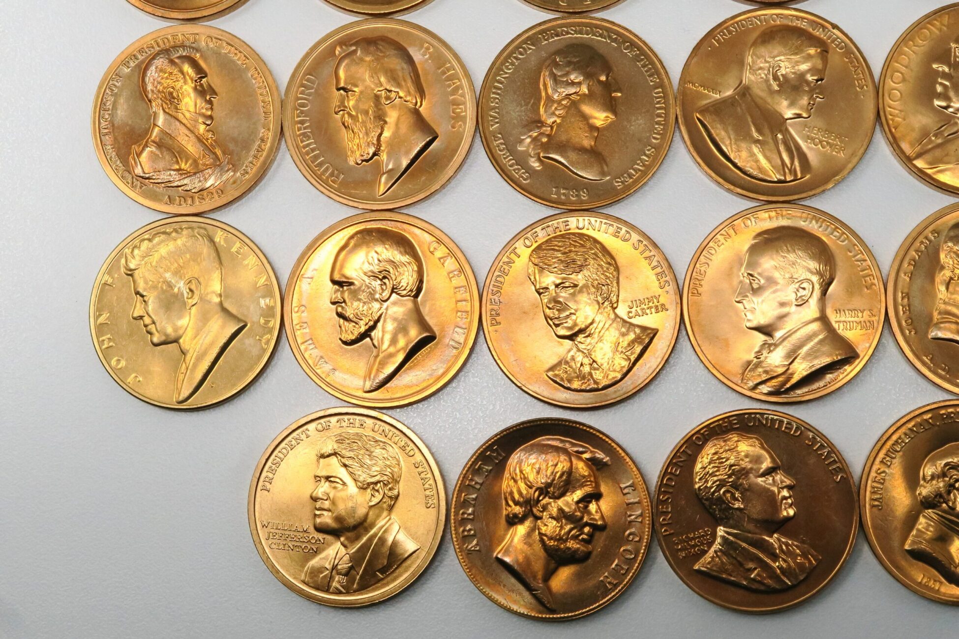 46x Assorted Presidential Series Bronze Medals 30238 - PGS Gold