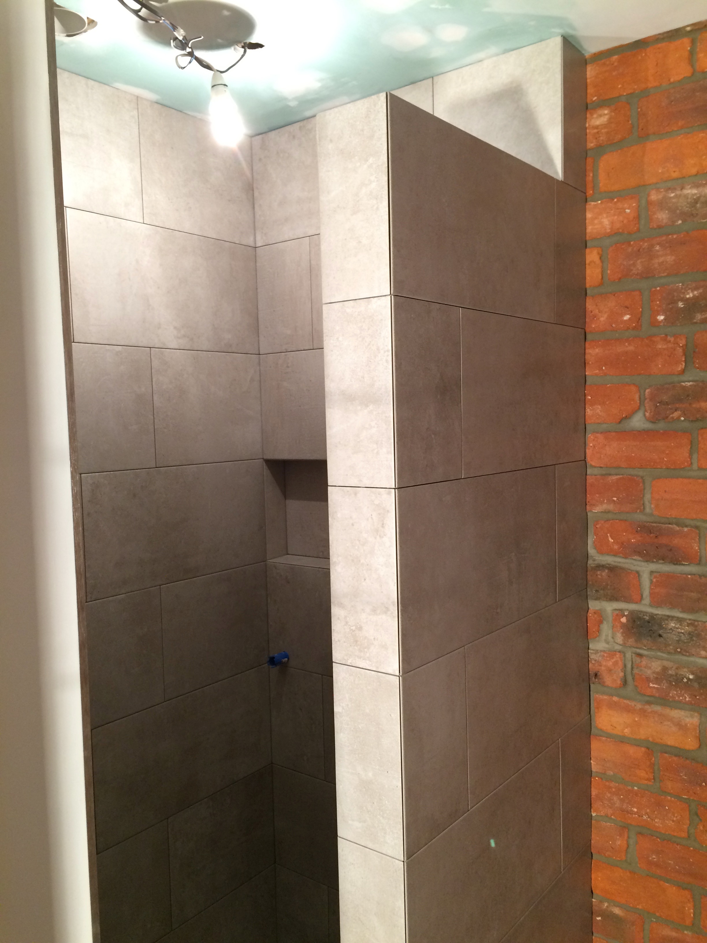 Tiling - pgspm.uk - painting and decorating, property ...