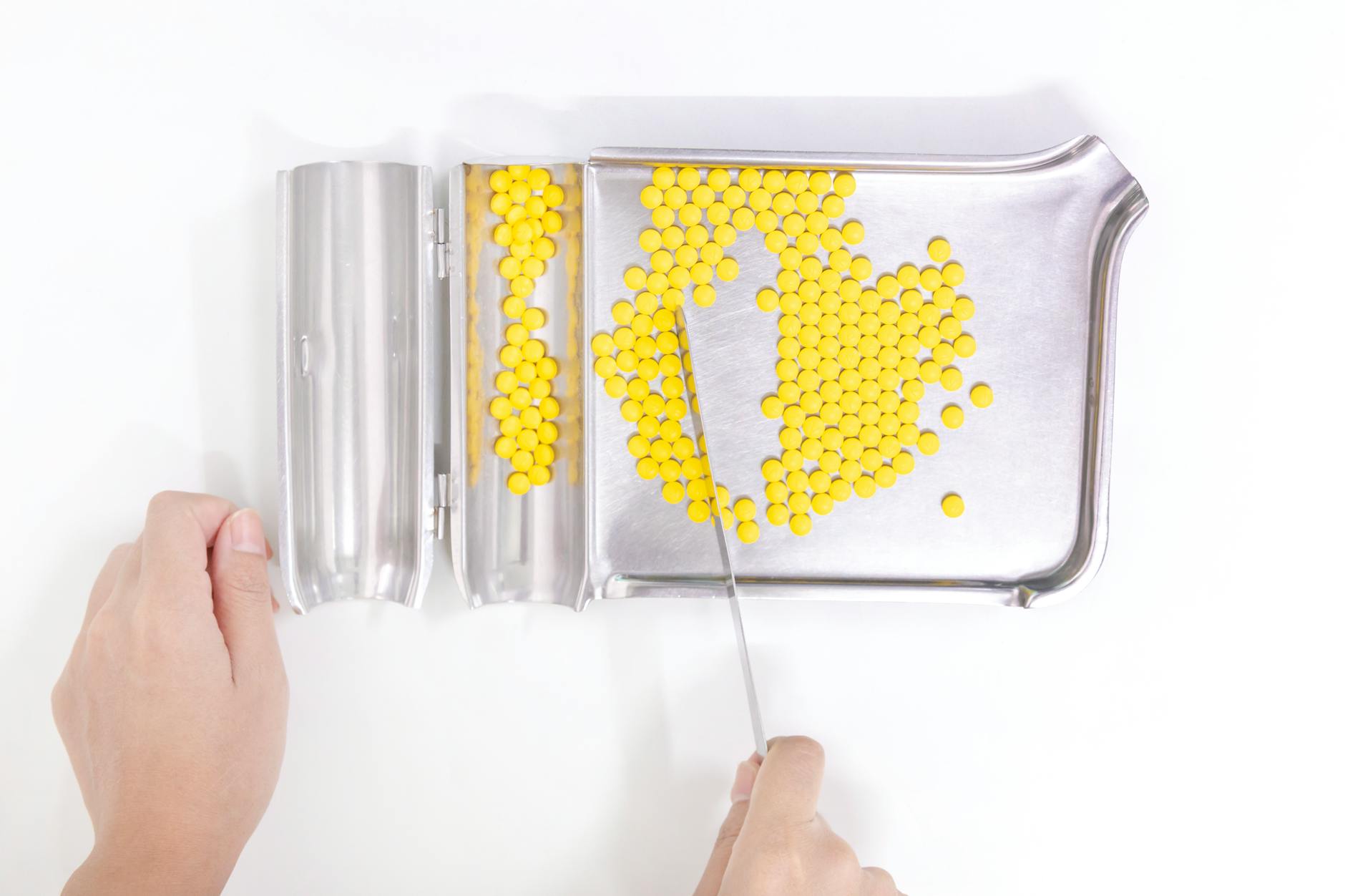 yellow fragments