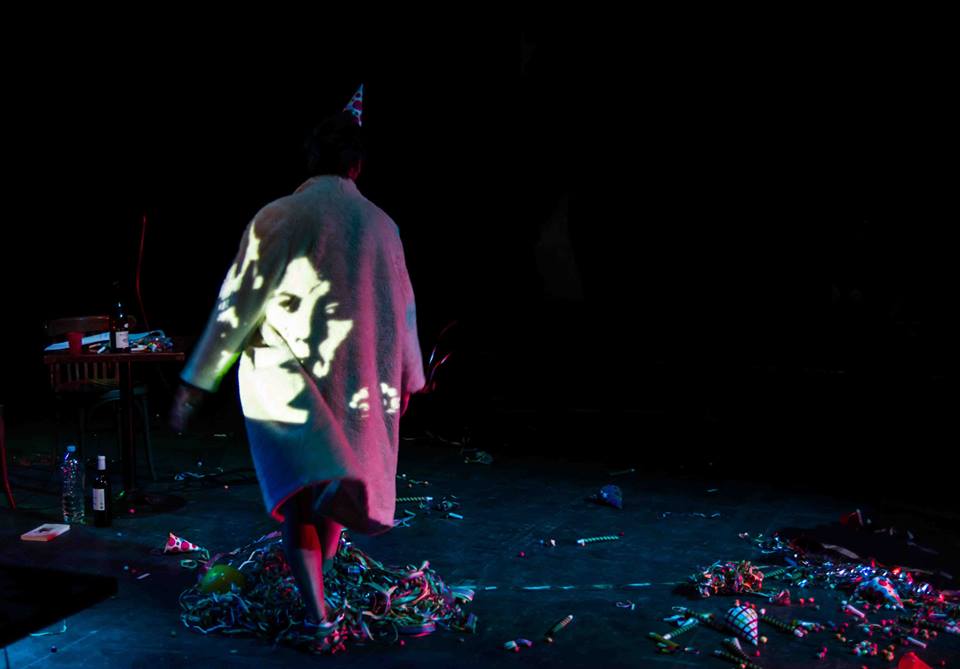 Sers-moi dans une coupe cassée - Zart Compagnie - Philippe Pitet