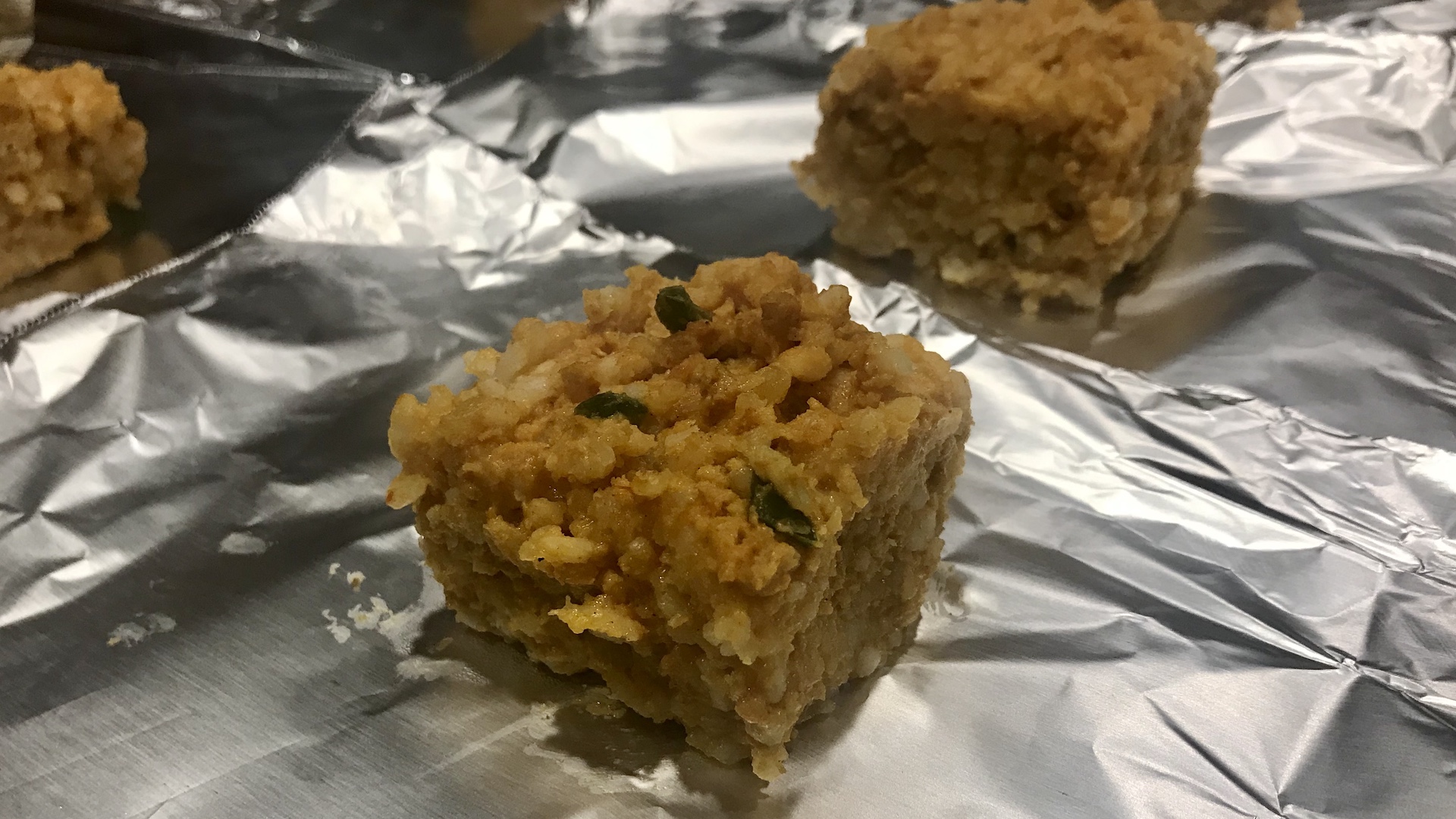 Chicken curry rice cakes