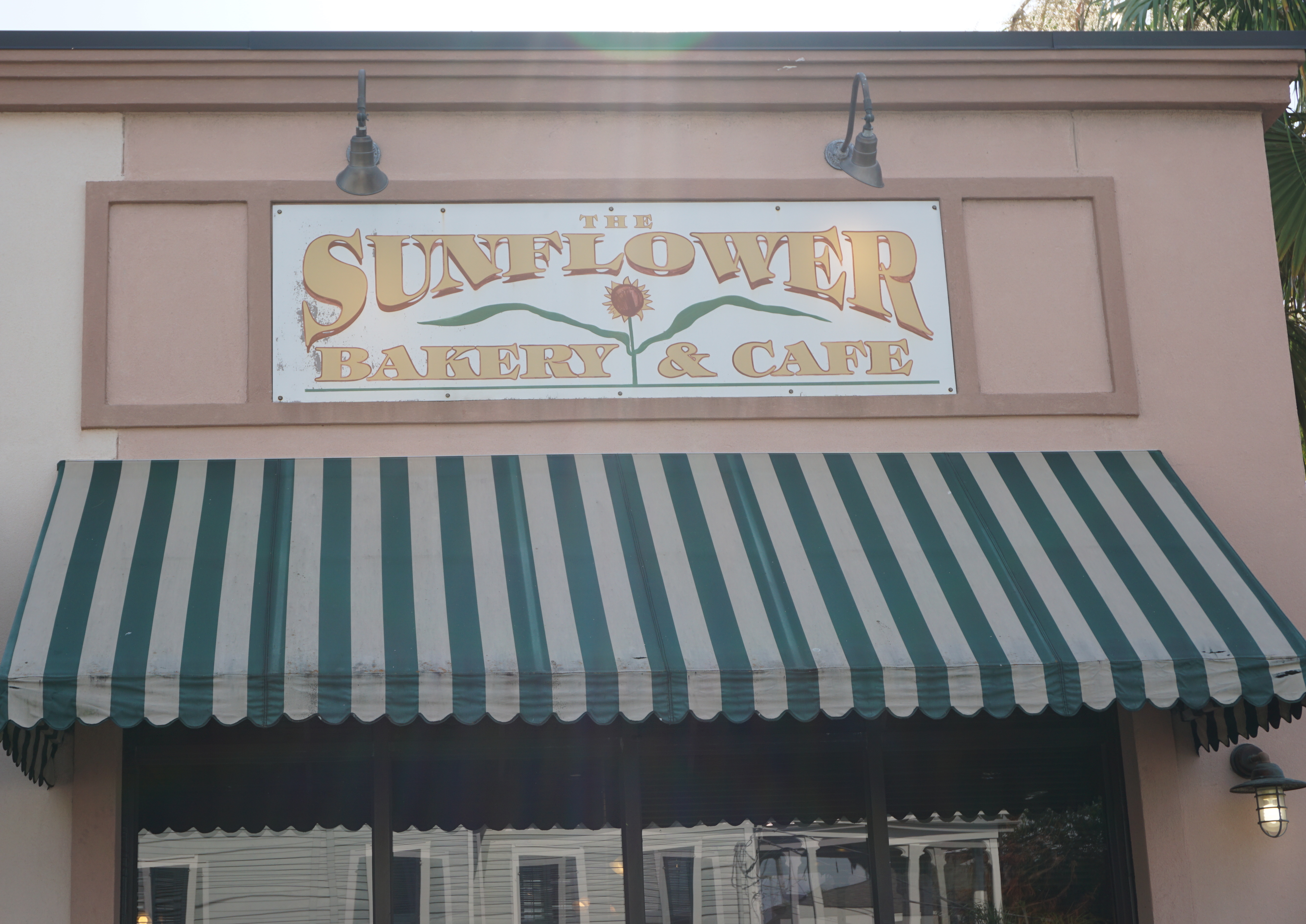 Review Sunflower Bakery