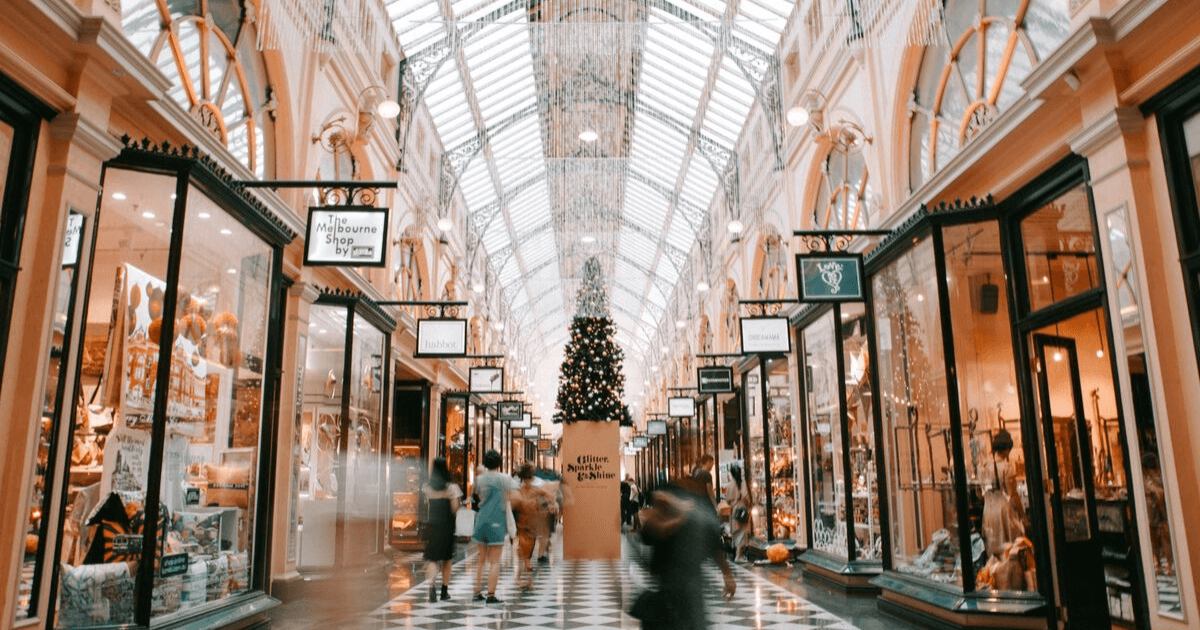A mall full of holiday decorated stores prepares for the potential premises liability issues