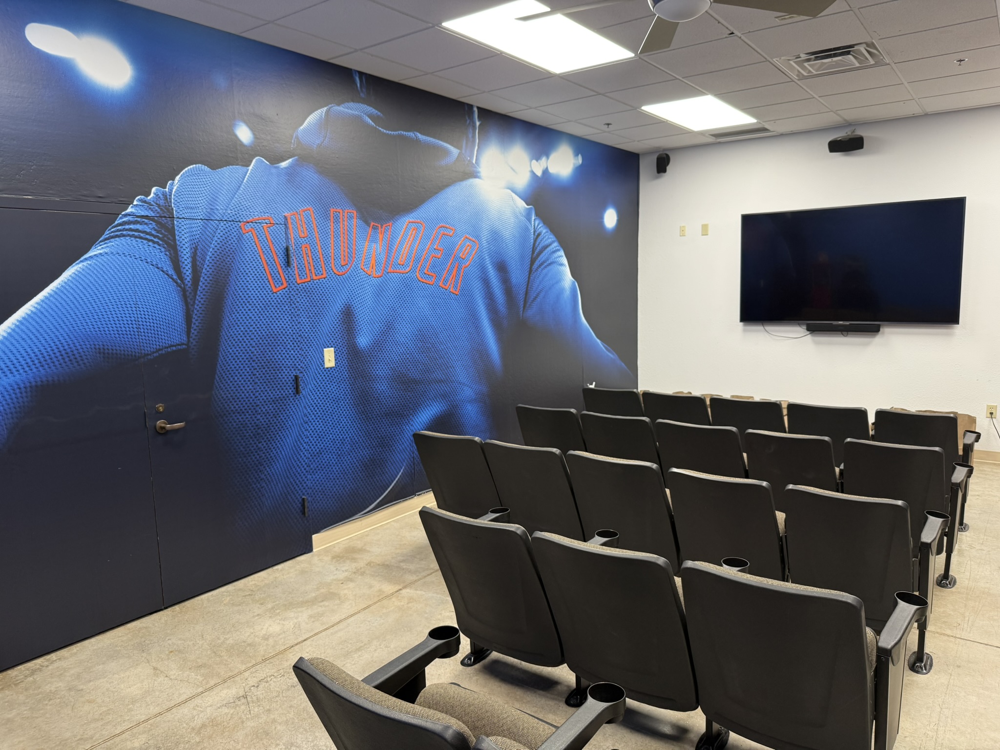 Image of an empty theatre with Thunder decor