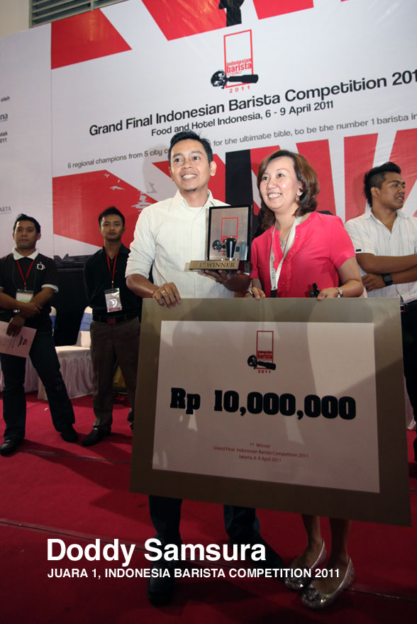 Indonesia specialty coffee jkt•bali•mks ops hours — check highlights インドネシアの特別コーヒー @anomali.bali. Datuk Doddy Samsura Bintang Barista 2011