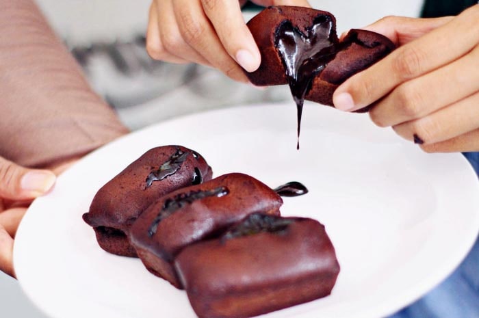 Filter · kategori · lokasi · jenis toko · cek aneka rekomendasi kue balok lumer di jakarta barat terlengkap & terbaik lainnya · daftar harga kue balok lumer terbaru . Kue Balok Camilan Orang Belanda Yang Jadi Oleh Oleh Khas Bandung