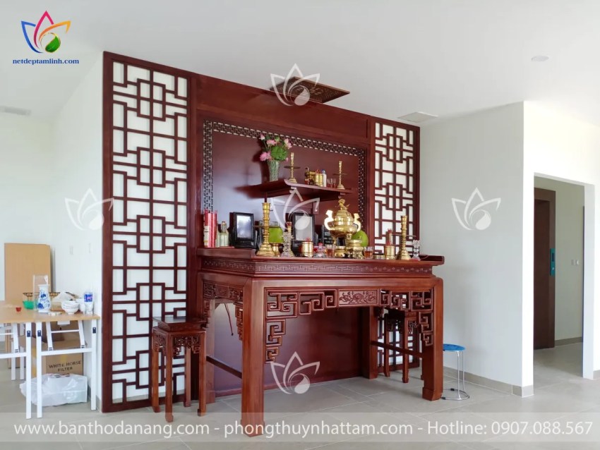 Lắp đặt bàn thờ gỗ hương tại Bắc Giang Lắp đặt bàn thờ gỗ hương tại Bắc Giang