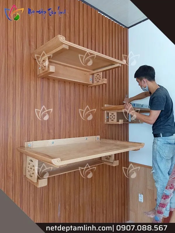 lắp đặt bàn thờ treo tường 3 tầng