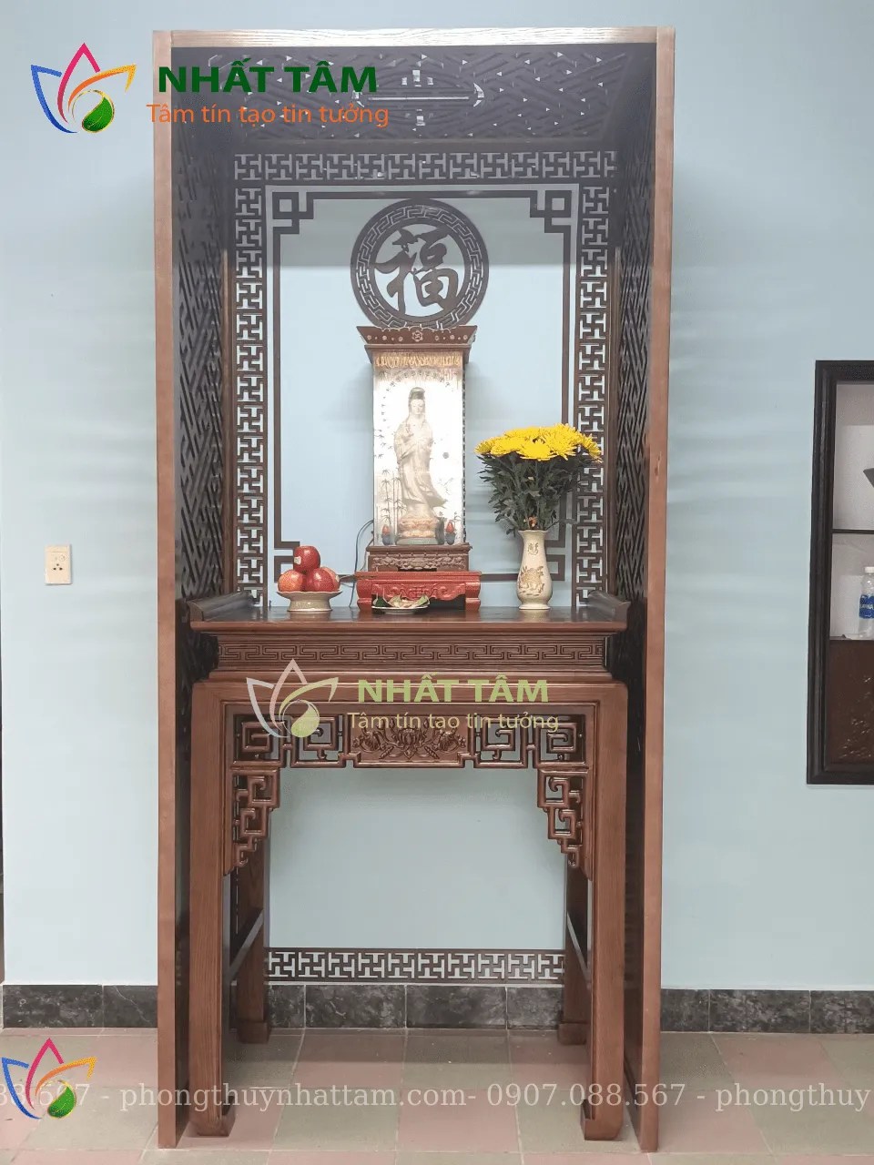 bàn thờ đứng nhỏ gọn