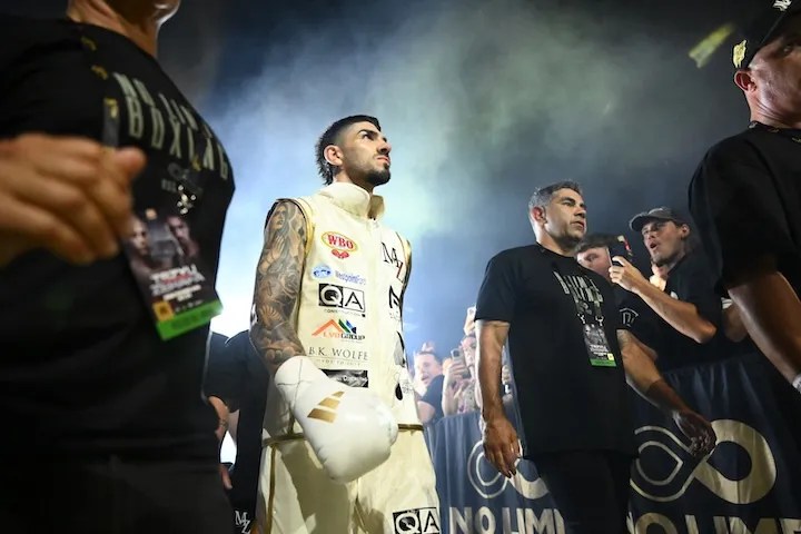 Michael Zerafa vs. Chris Eubank Jnr: Catchweight Battle in Melbourne (2026)