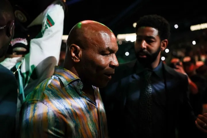 Mike Tyson vs Floyd Mayweather CONFIRMED! Fall 2024 Exhibition Fight Breakdown (2026)