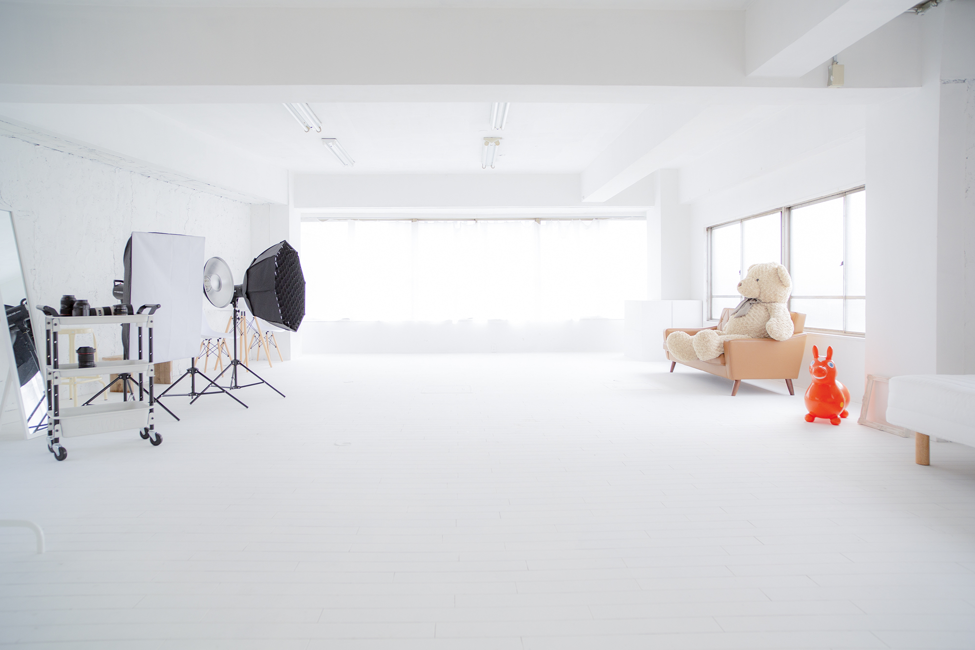 当日1時間からレンタル可能なPHOTORTIO早稲田。本日オープン！