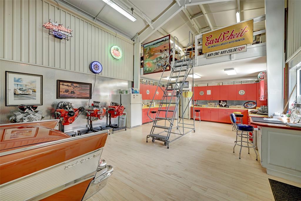 15 E Rivercrest Drive Houston Tx 77042 Har