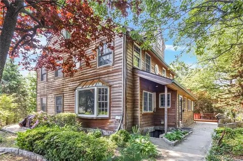80 Stockbridge Rd, Yonkers, NY 10710 | 27 Photos - Movoto (29)