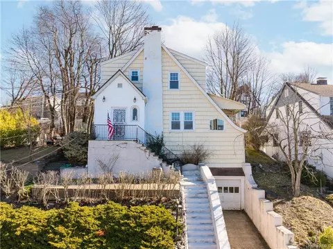 80 Stockbridge Rd, Yonkers, NY 10710 | 27 Photos - Movoto (8)