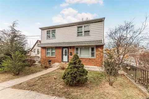 80 Stockbridge Rd, Yonkers, NY 10710 | 27 Photos - Movoto (14)