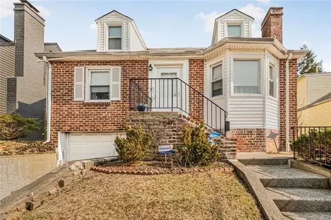 80 Stockbridge Rd, Yonkers, NY 10710 | 27 Photos - Movoto (16)