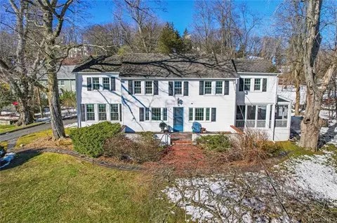 80 Stockbridge Rd, Yonkers, NY 10710 | 27 Photos - Movoto (7)