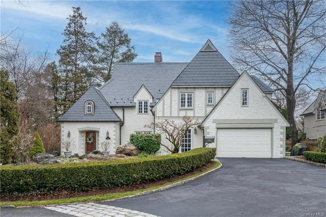 80 Stockbridge Rd, Yonkers, NY 10710 | 27 Photos - Movoto (19)