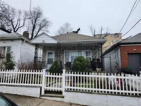 80 Stockbridge Rd, Yonkers, NY 10710 | 27 Photos - Movoto (11)