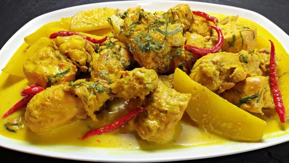 Cara memasak ayam bumbu kuning pedas, memasak ayam bumbu kuning pedas,. Cara Masak Ayam Kuning Pedas Bukan Kari Bukan Gulai Tanpa Minyak Bilibili